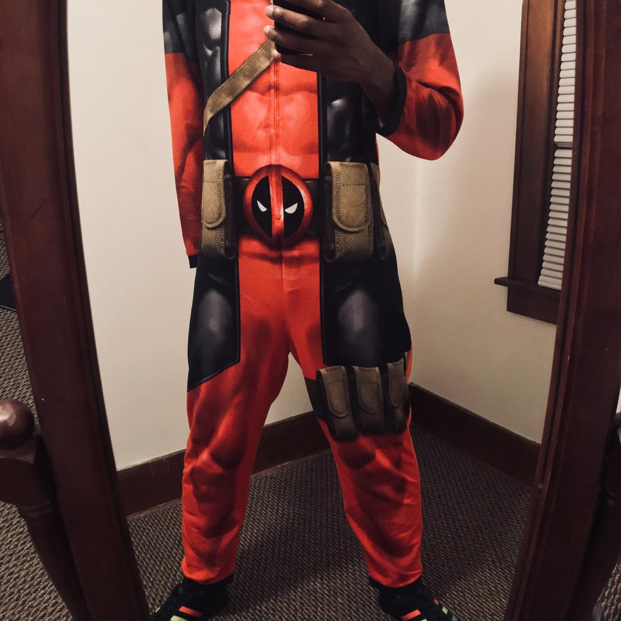 Marvel Deadpool Onesie Pajamas Size M but I m 6 2 Depop