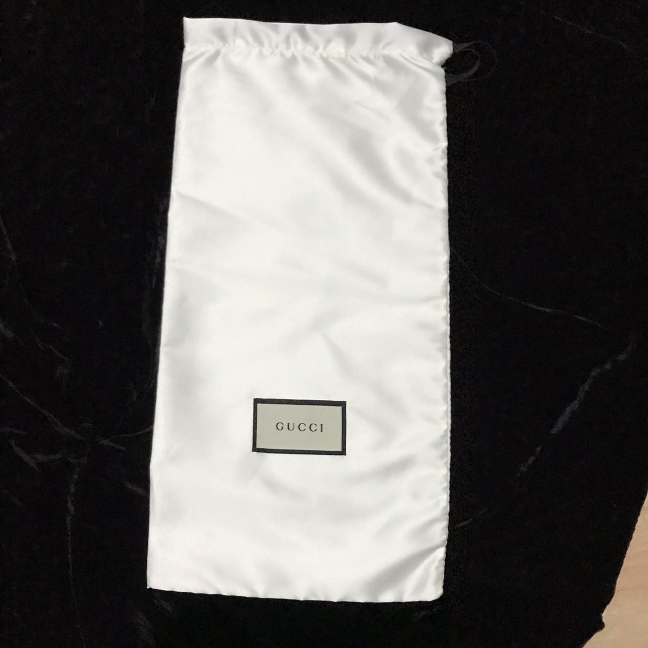 Gucci shoe best sale dust bag