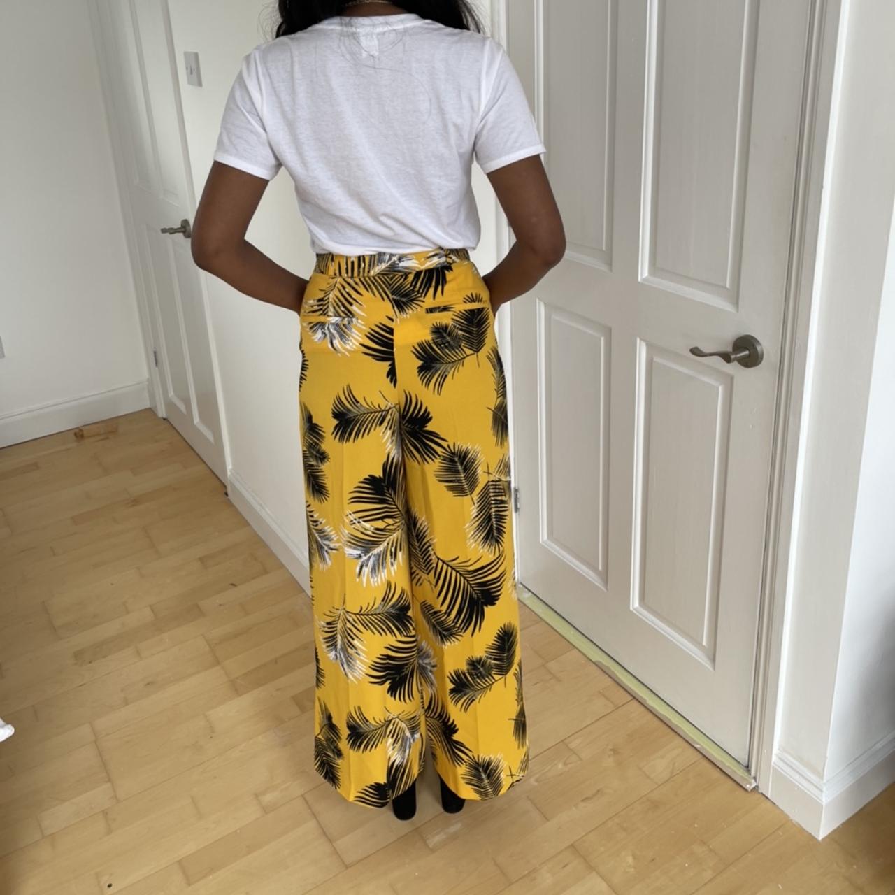 Primark Womens Yellow Trousers Size 18 L30 in  Preworn Ltd