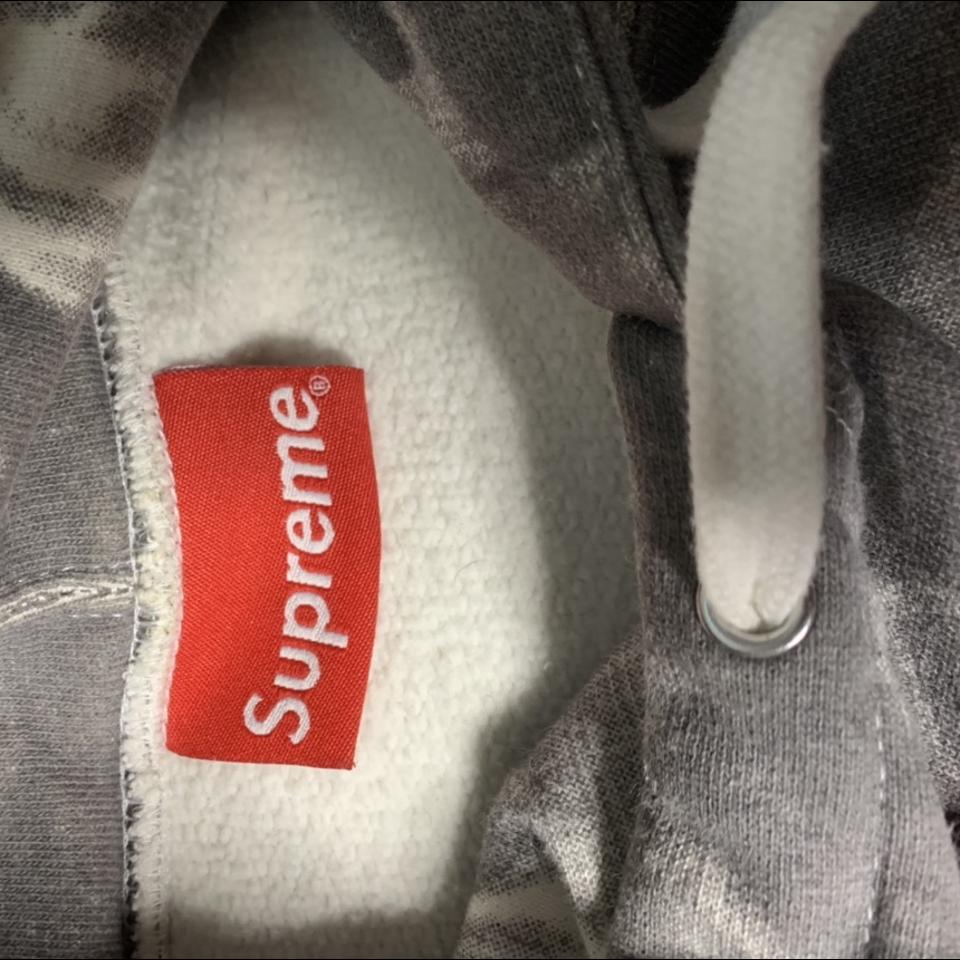 my local thrift is selling this tragic fake supreme hoodie for $120 🫠 :  r/Depop