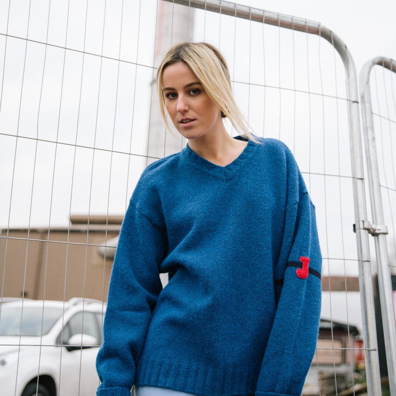 90's style jumpers