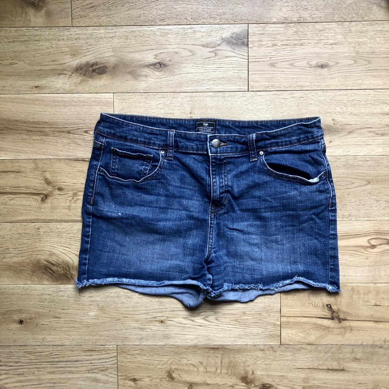 Gap Women's Blue Shorts | Depop