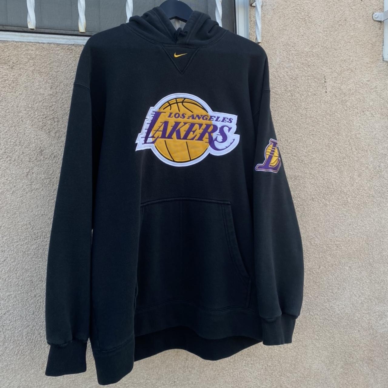 Vintage Los Angeles Lakers Nike Center Swoosh - Depop