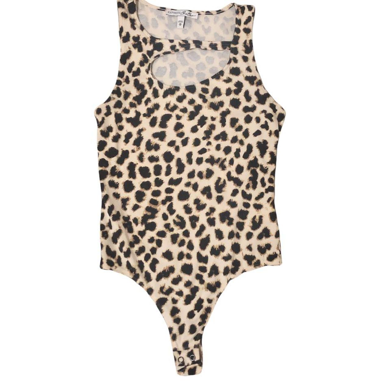 Product Image 1 - Cheetah print top/bodysuit 🐆
•
Flattering cut