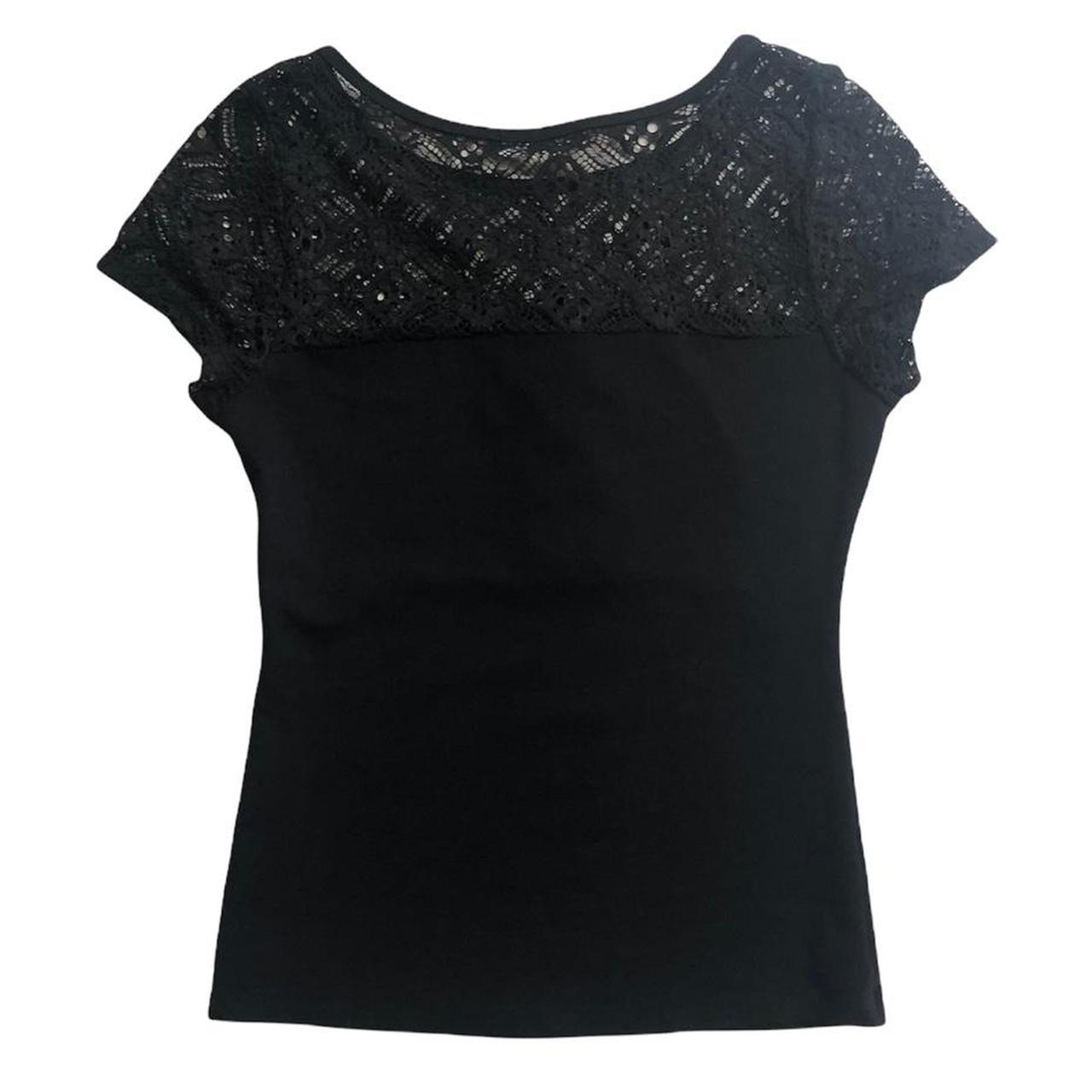 Product Image 2 - Goth black lace top <3
•
Love