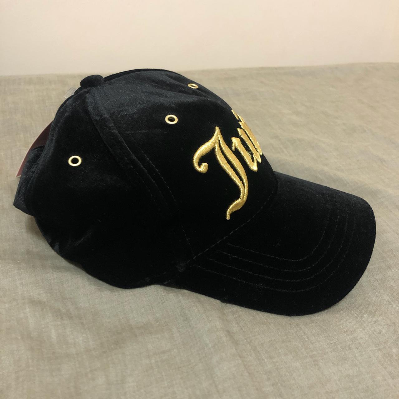 Juicy Couture Women's Black and Gold Hat (2)