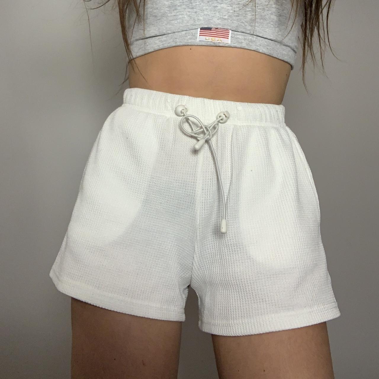PRINCESS POLLY BEACH SHORTS // size 2 would best fit... - Depop