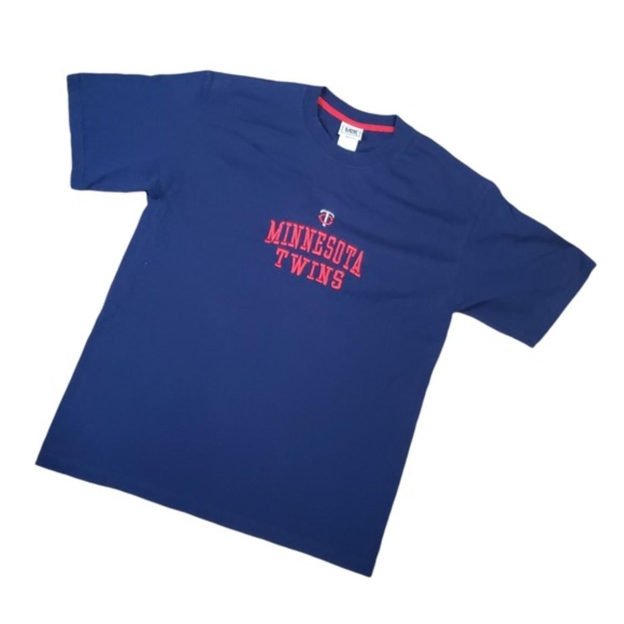 Lee Sport Minnesota Twins Embroidered T-Shirt