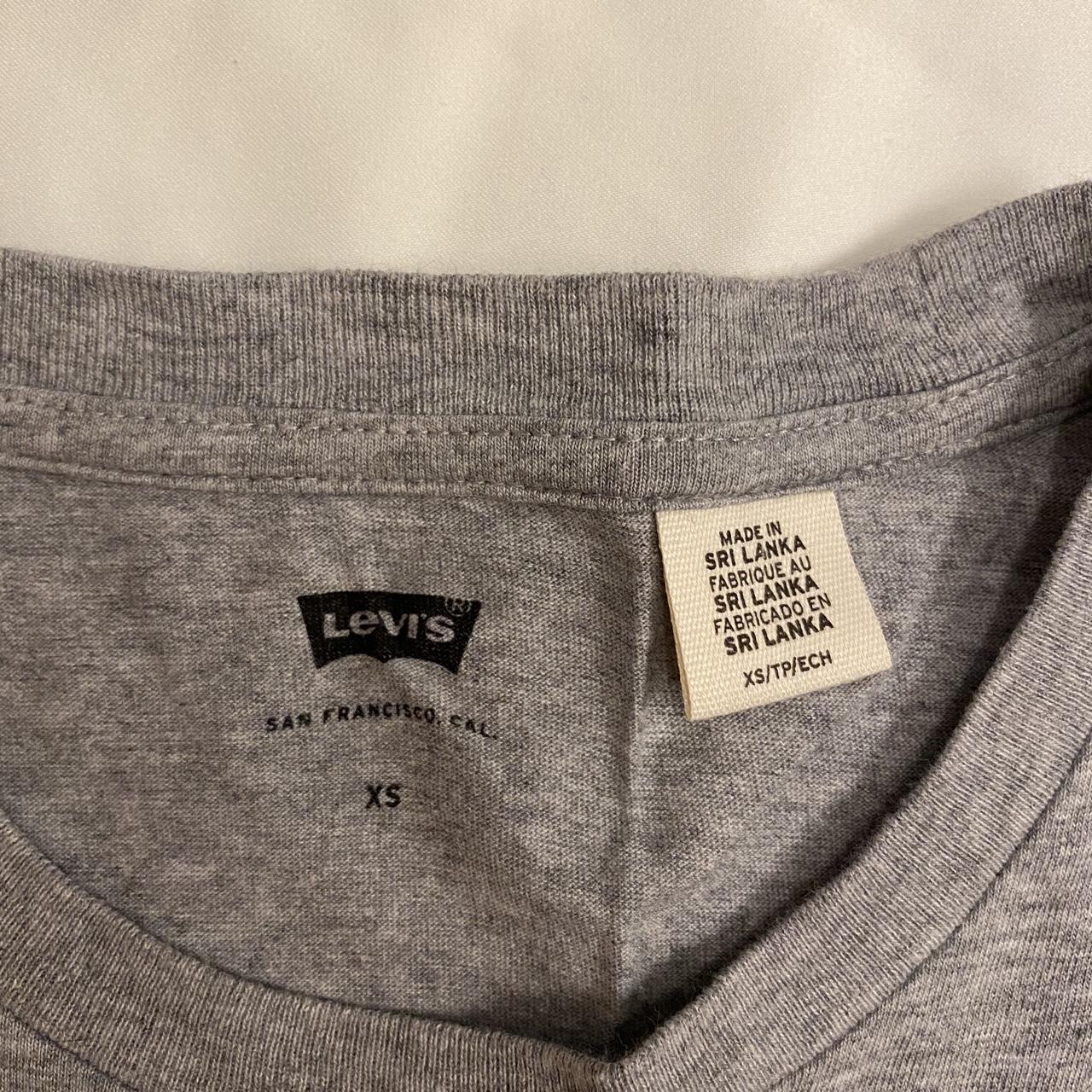 Levi’s grey logo t shirt RRP £25 Size XS -... - Depop