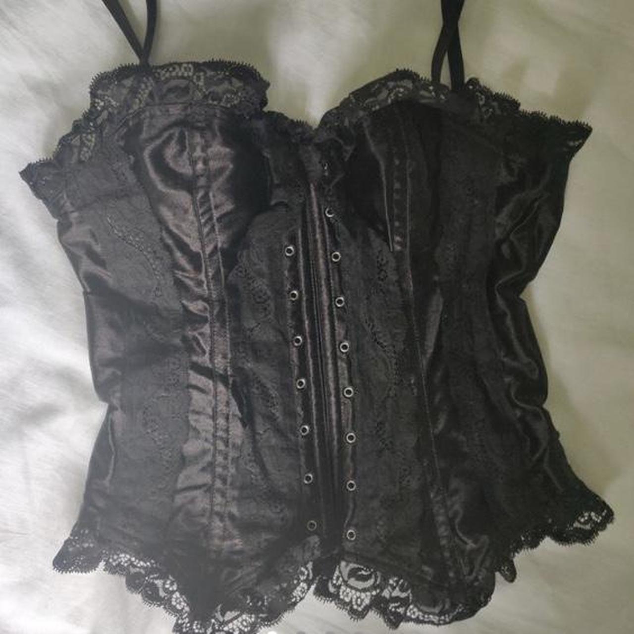 Black lace satin corset - Has ribbon and adjustable... - Depop