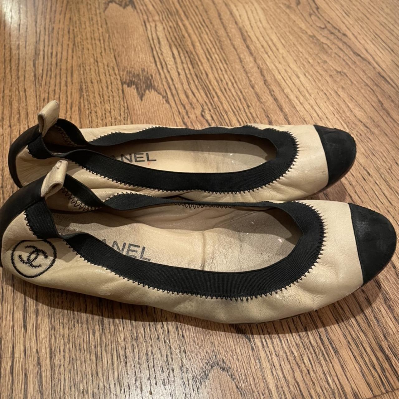 Chanel tan ballet flats with short heel #chanel - Depop