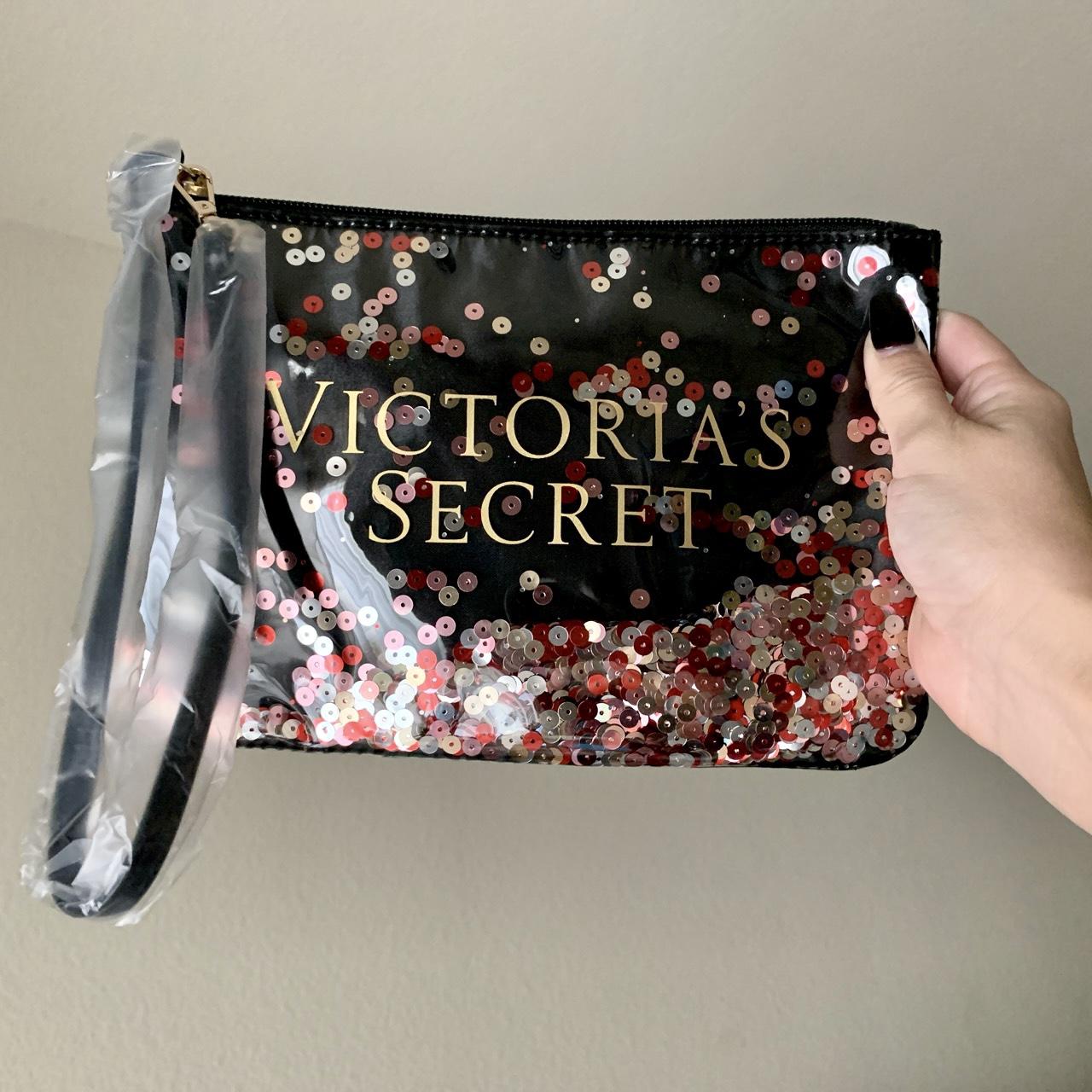 Victoria's Secret Women's Black and Red Bag | Depop