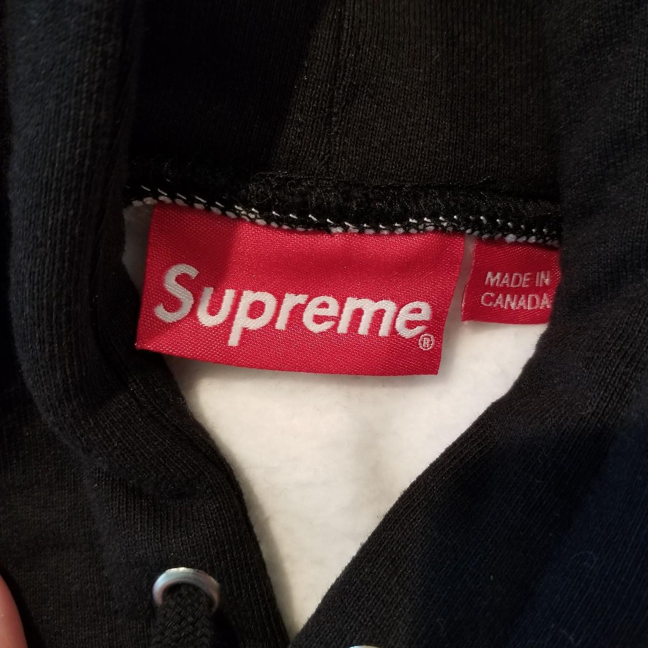 Supreme Hoodie Brand new never worn - Depop