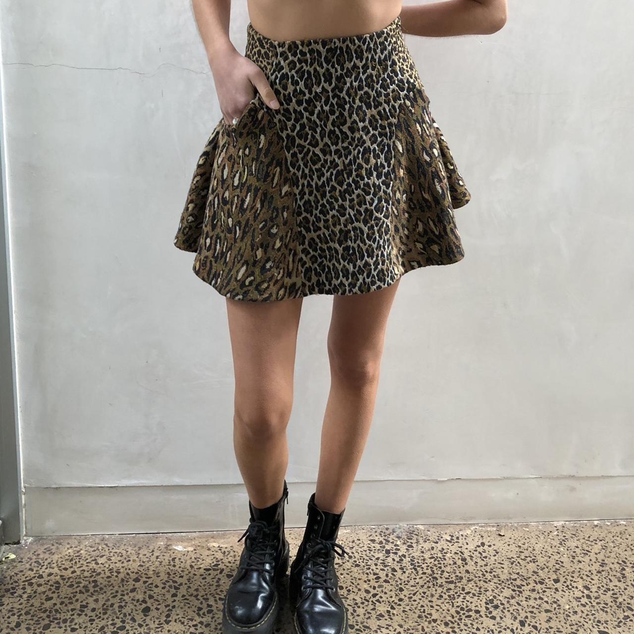 Leopard print mini skirt hotsell size 16