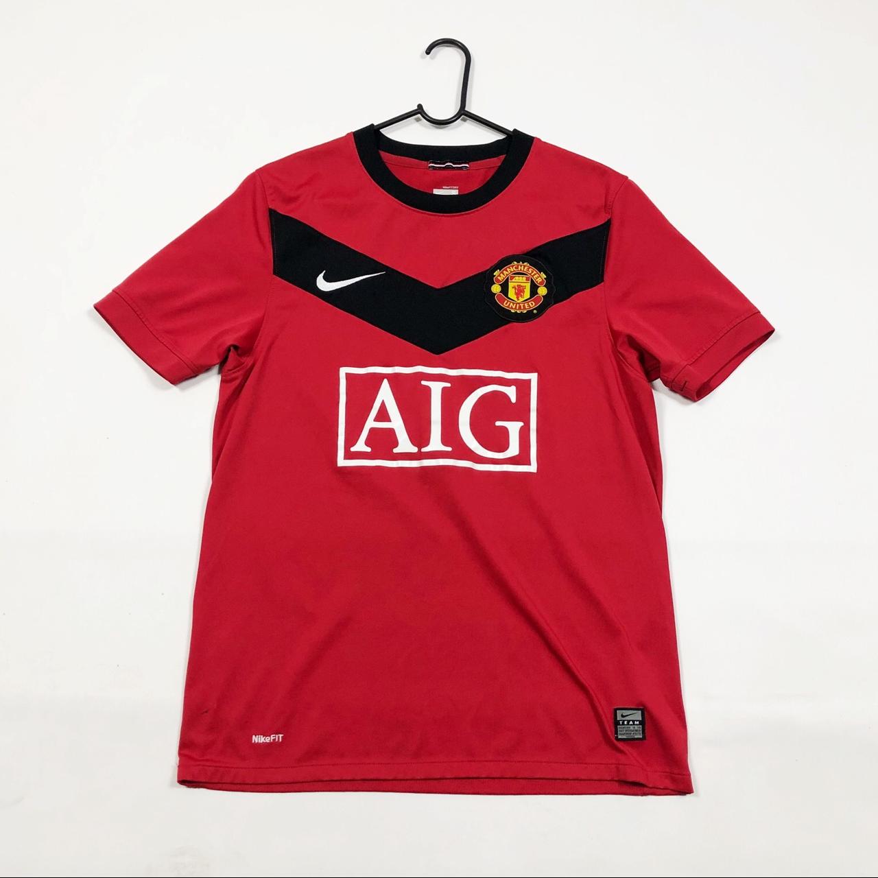 Manchester United football Depop