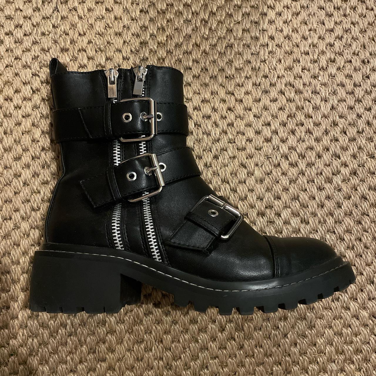 River island black boots 2025 womens