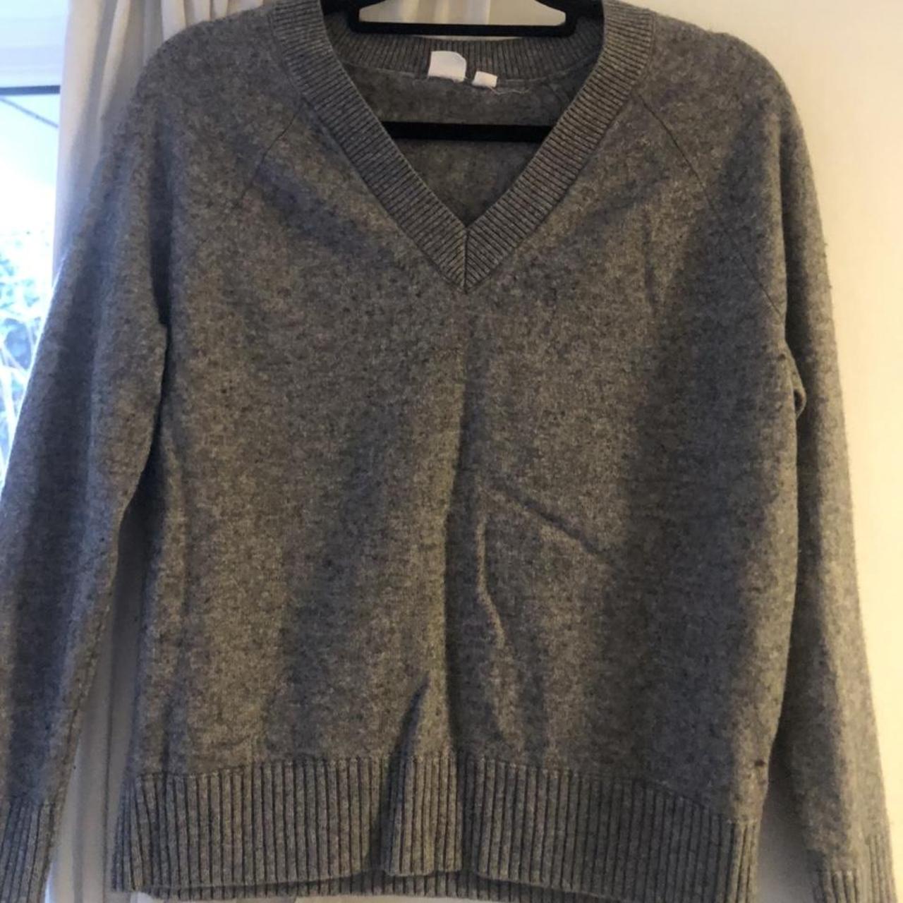 V neck grey sweater 10% cashmere 90% wool - very... - Depop