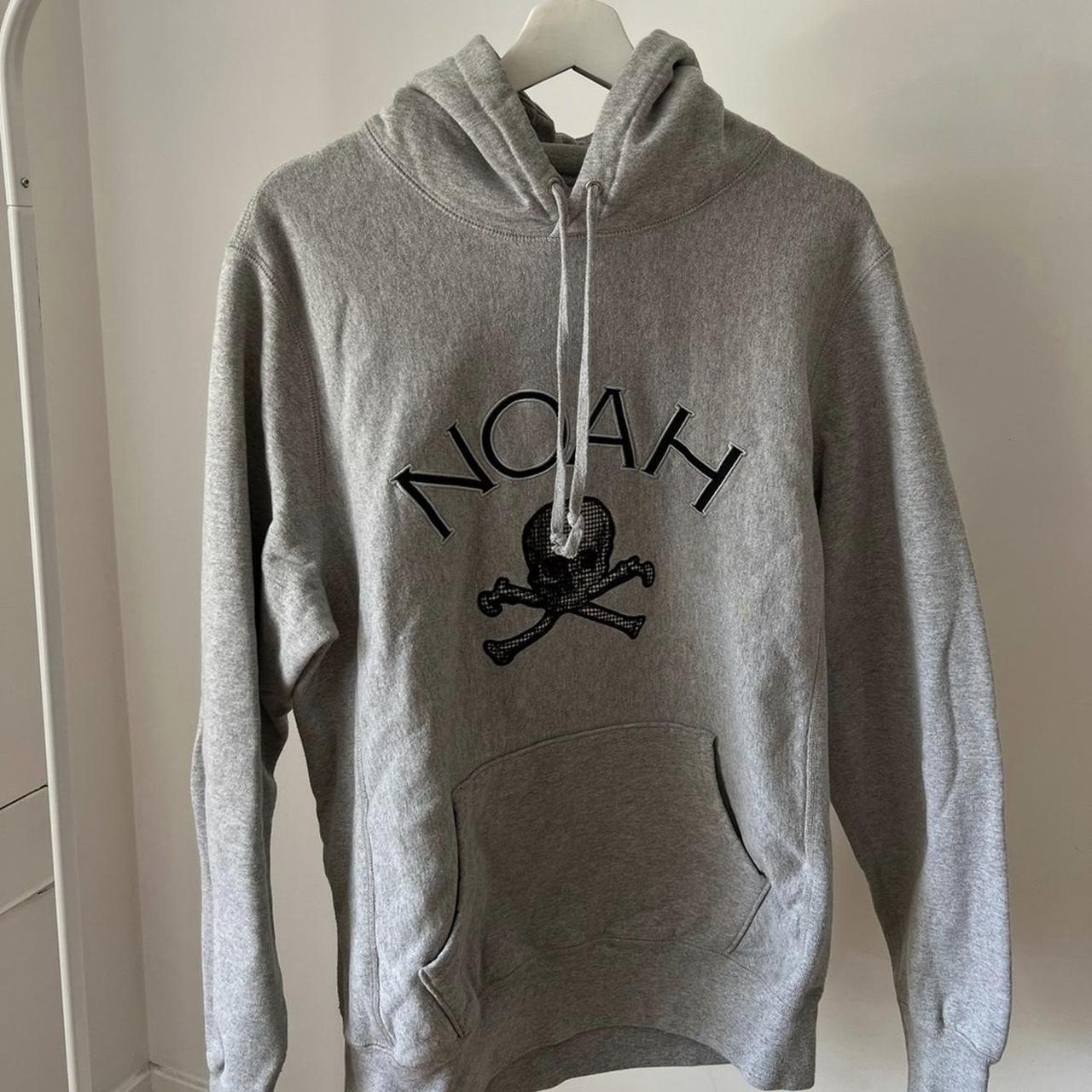 Noah jolly best sale roger hoodie