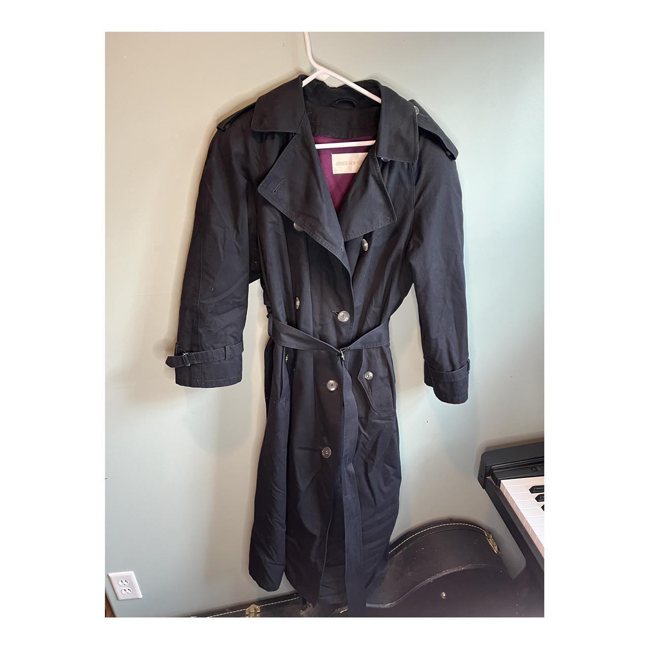 Womens vintage Navy trench coat with removable...