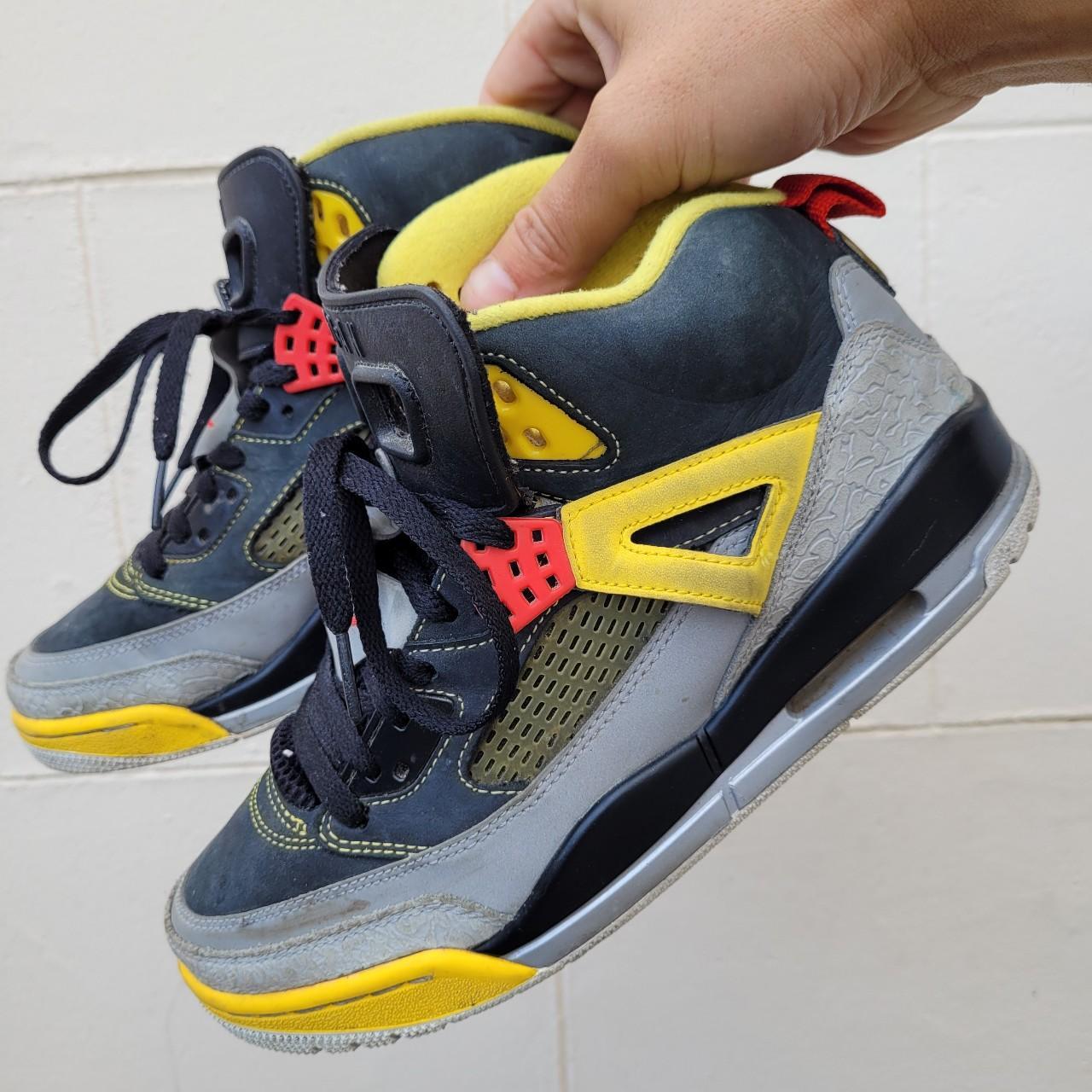 jordan spizike red