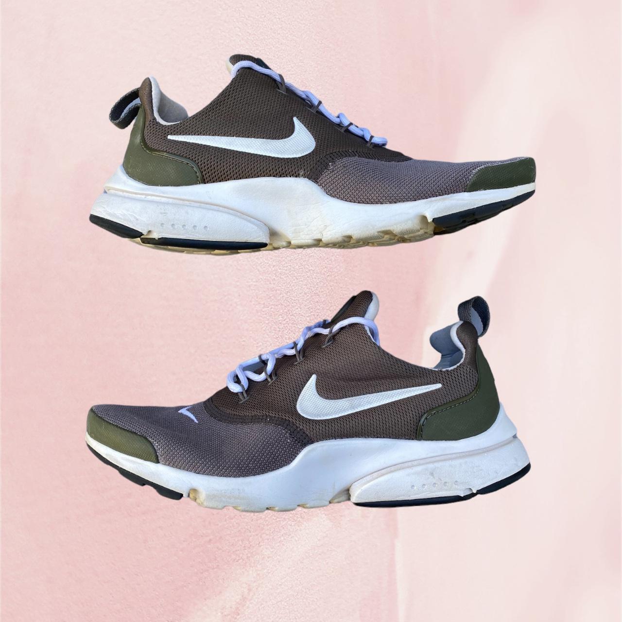 tan nike presto fly
