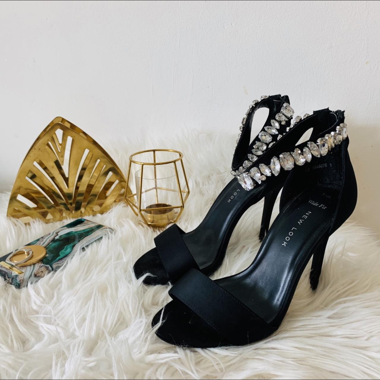 New look widefit strappy heels size 3 Depop