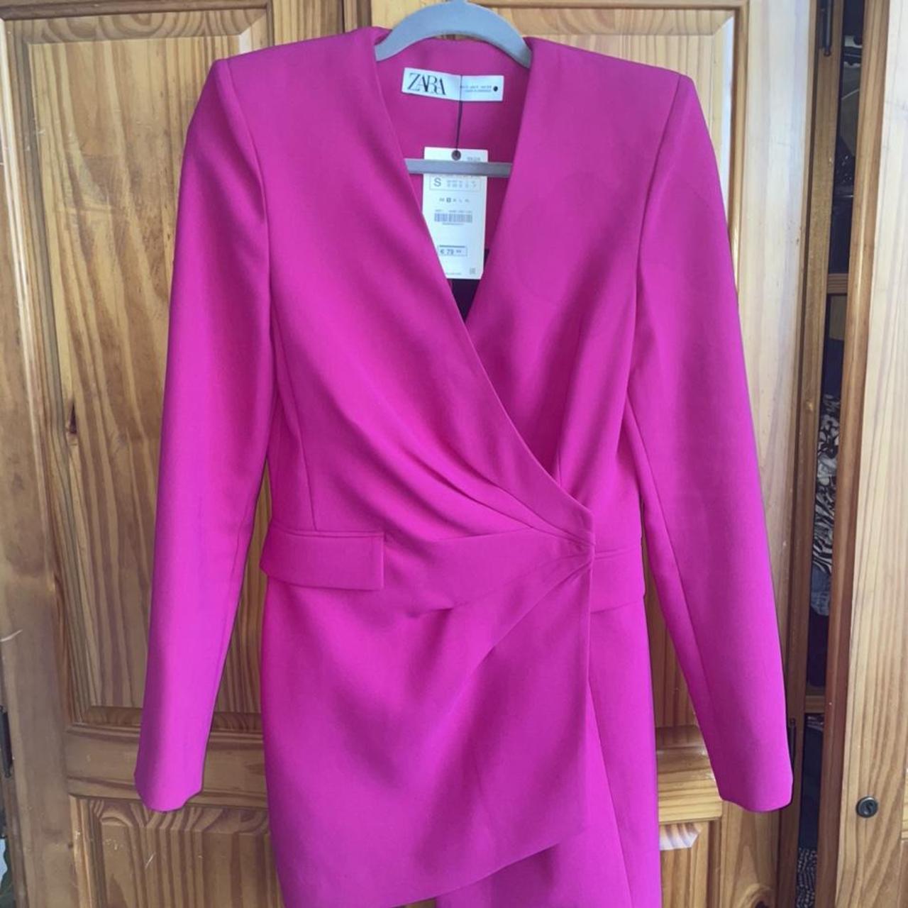 Zara Women's Pink Dress Depop