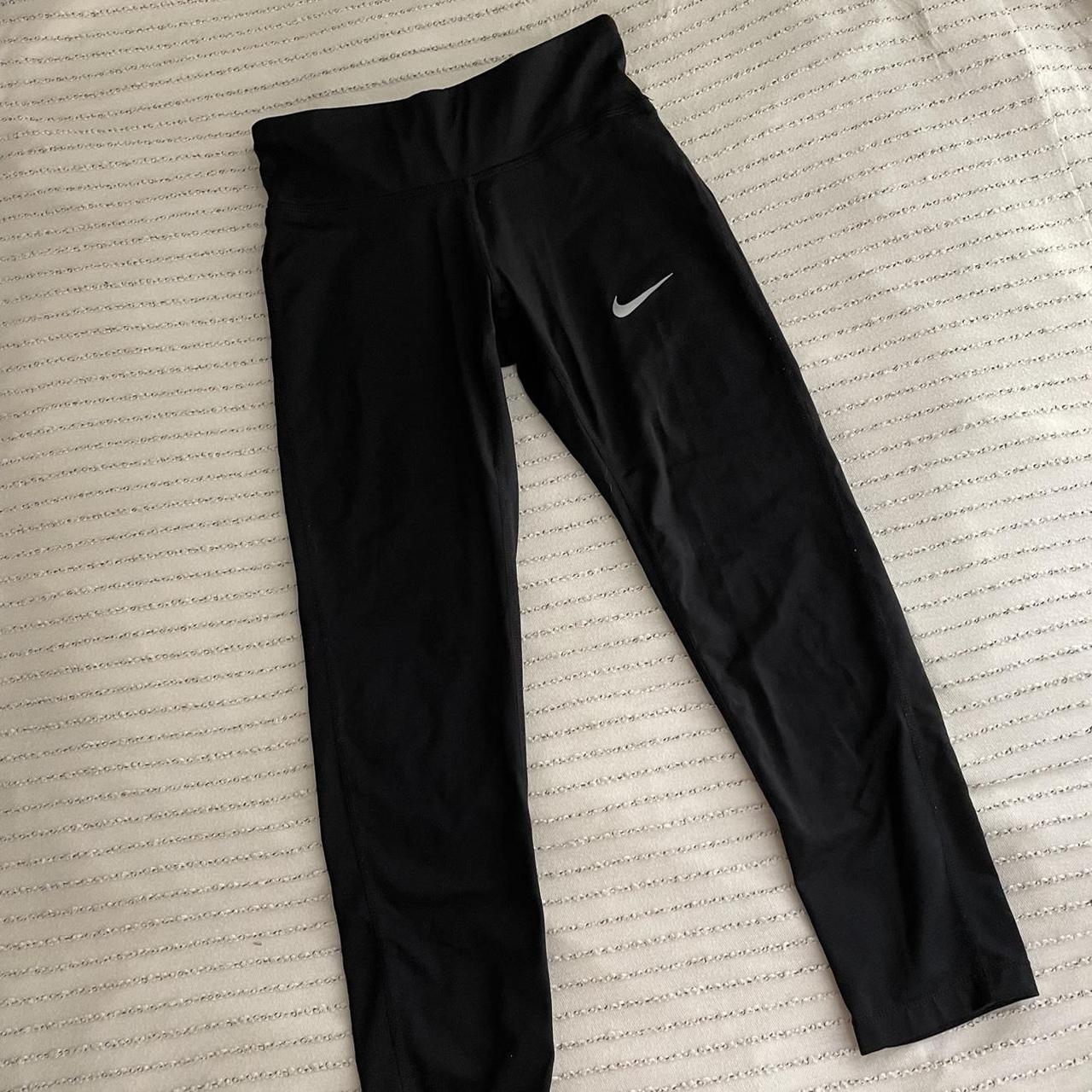 Nike Pro leggings. #nike #nikepro #nikeleggings - Depop