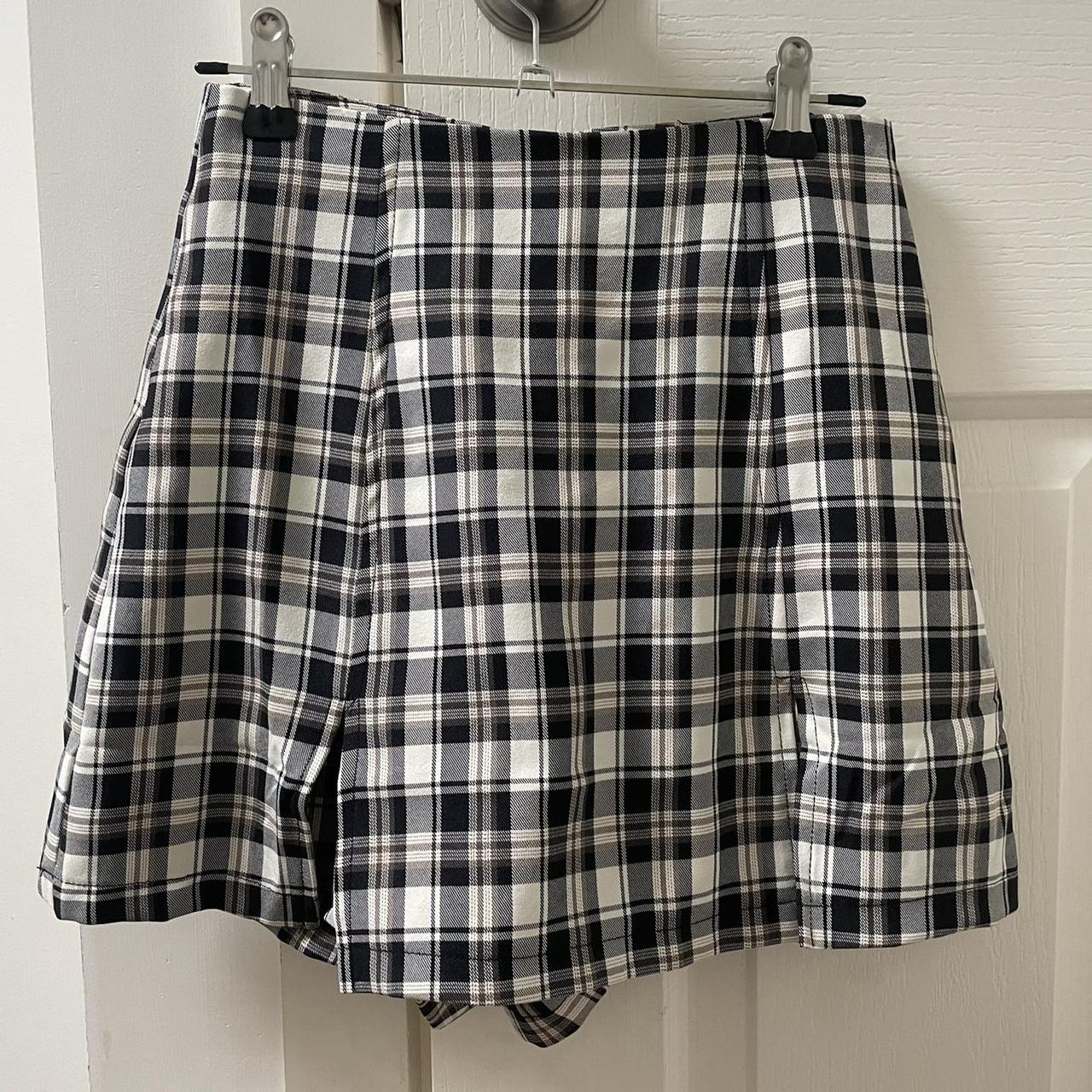 Checkered skirt city beach best sale