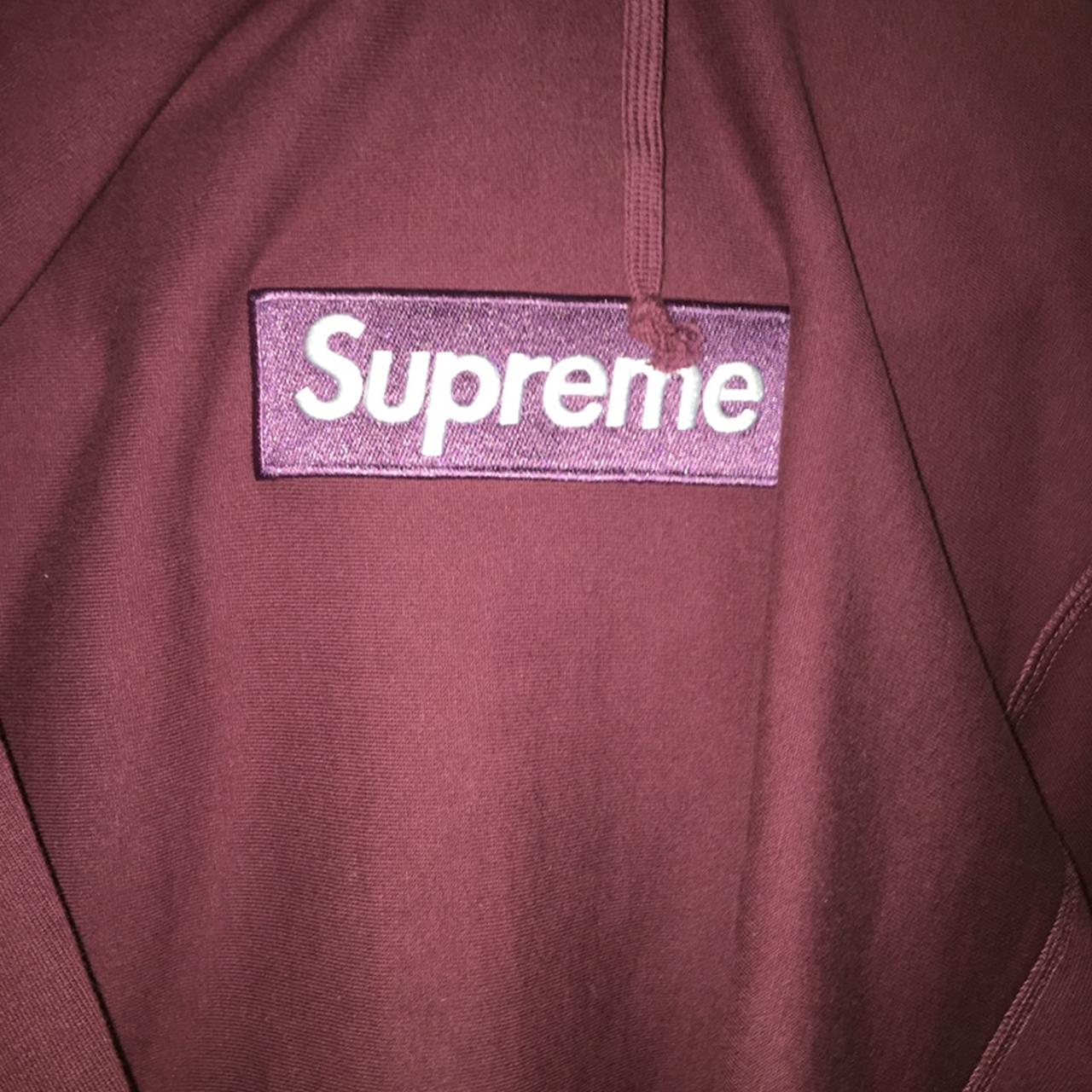 Supreme box store logo wine