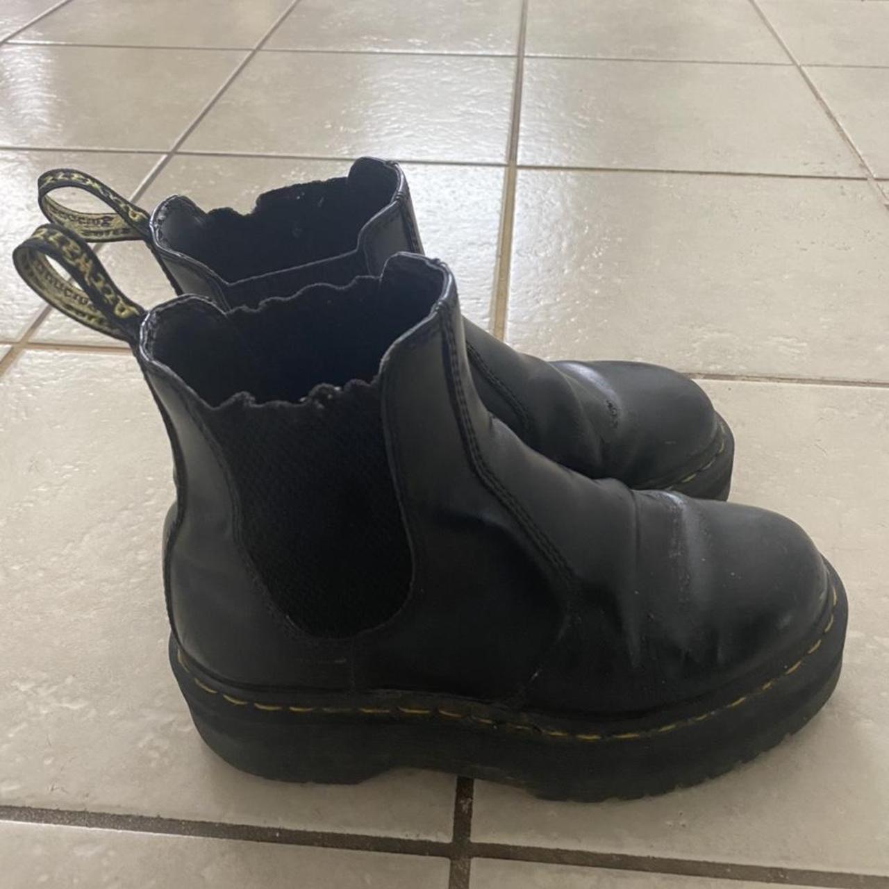 Dr Martens Platform Chelsea Boot Size 6 - Depop