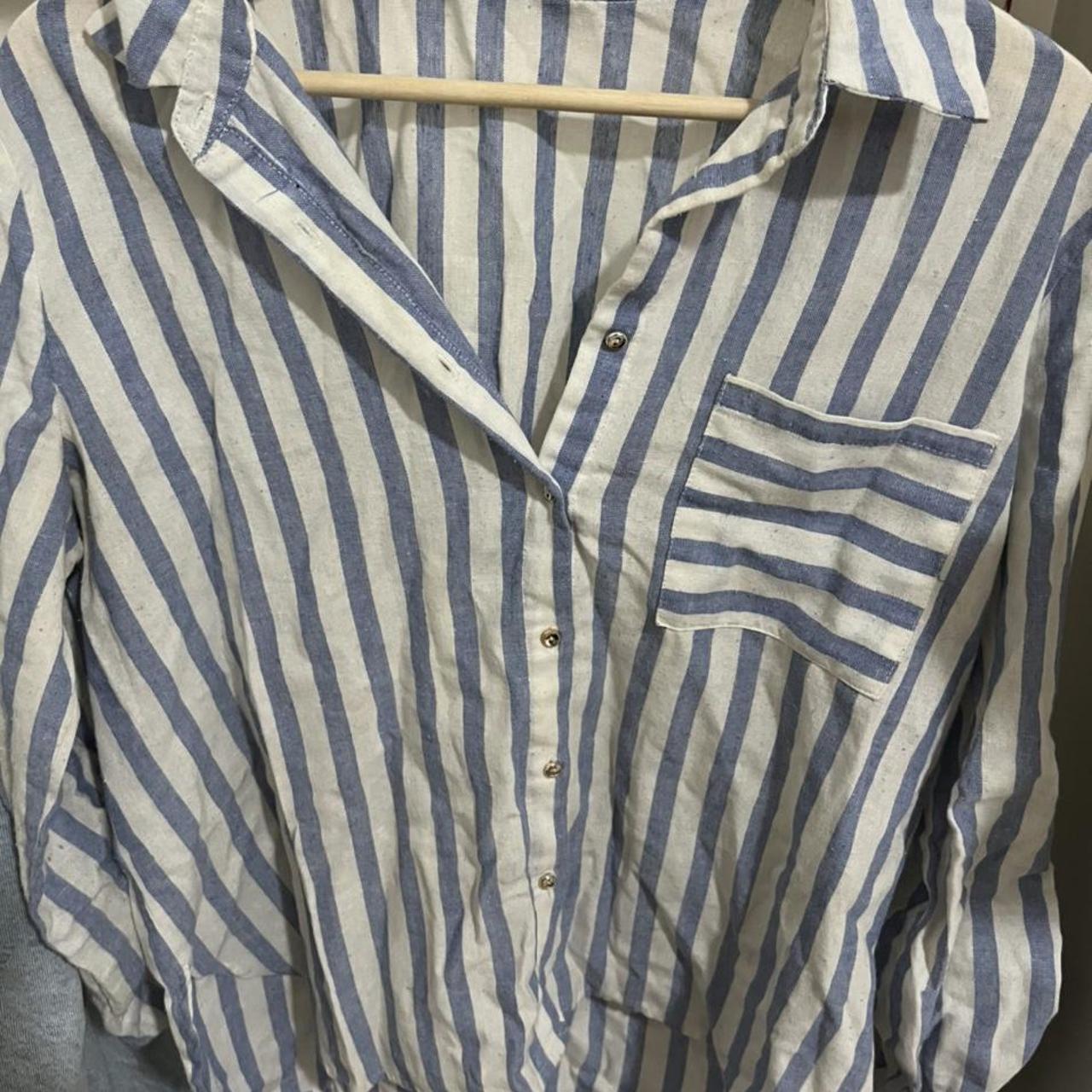 BLUE AND WHITE BUTTON UP POLO SHIRT - Depop