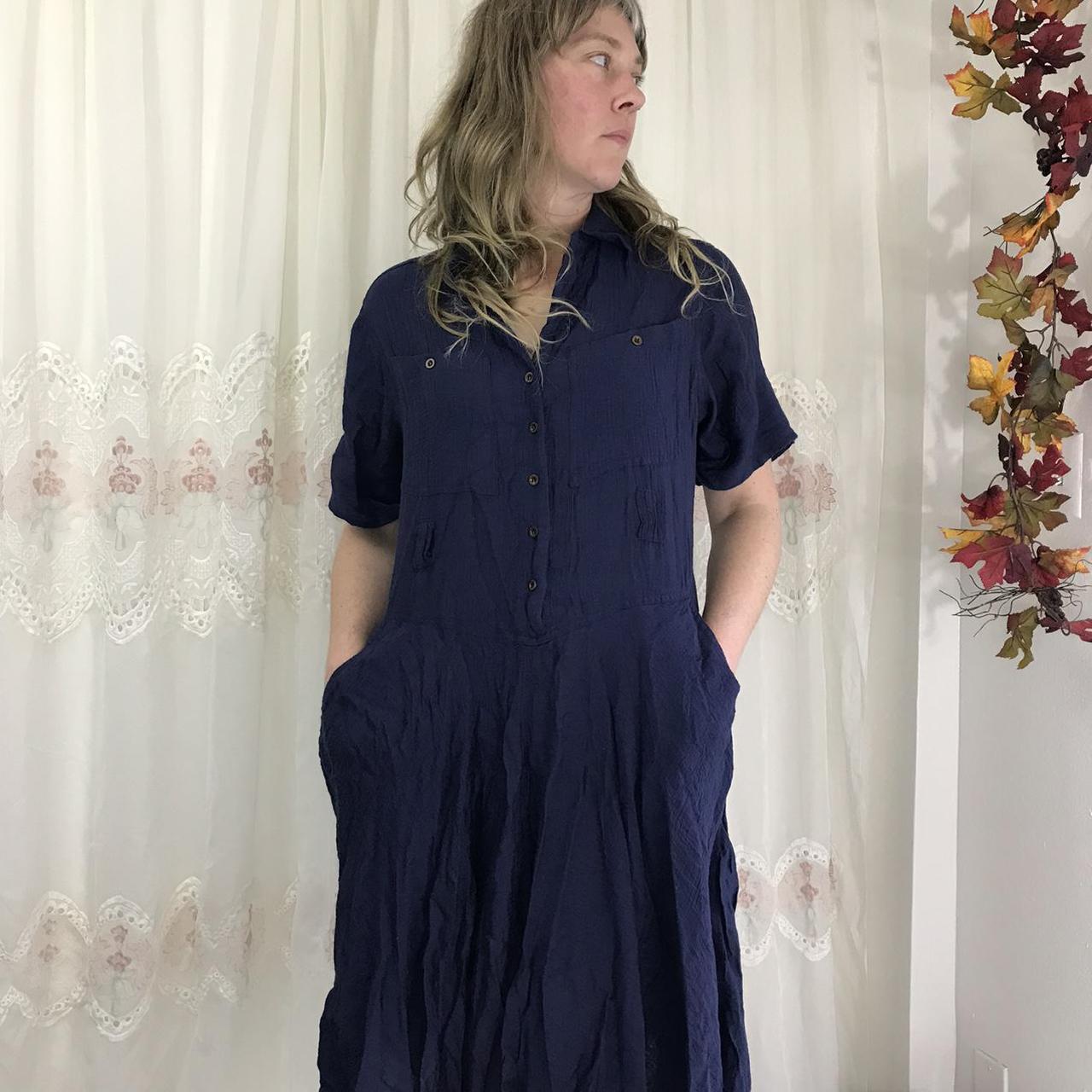 navy blue shirtwaist dress