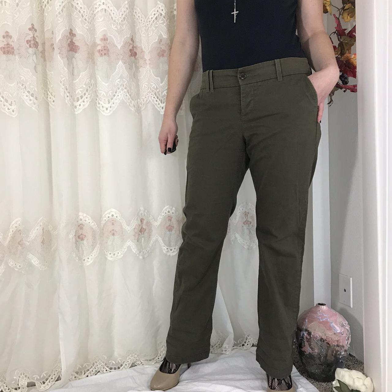 boyfriend cut khakis