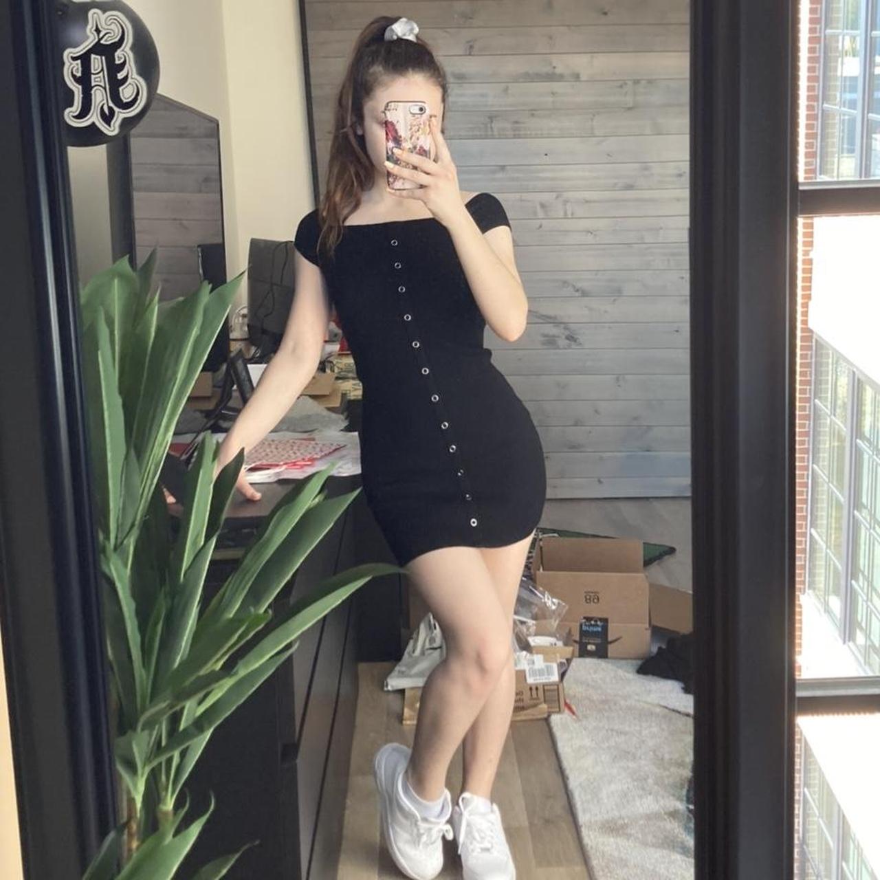 urban outfitters little black dress