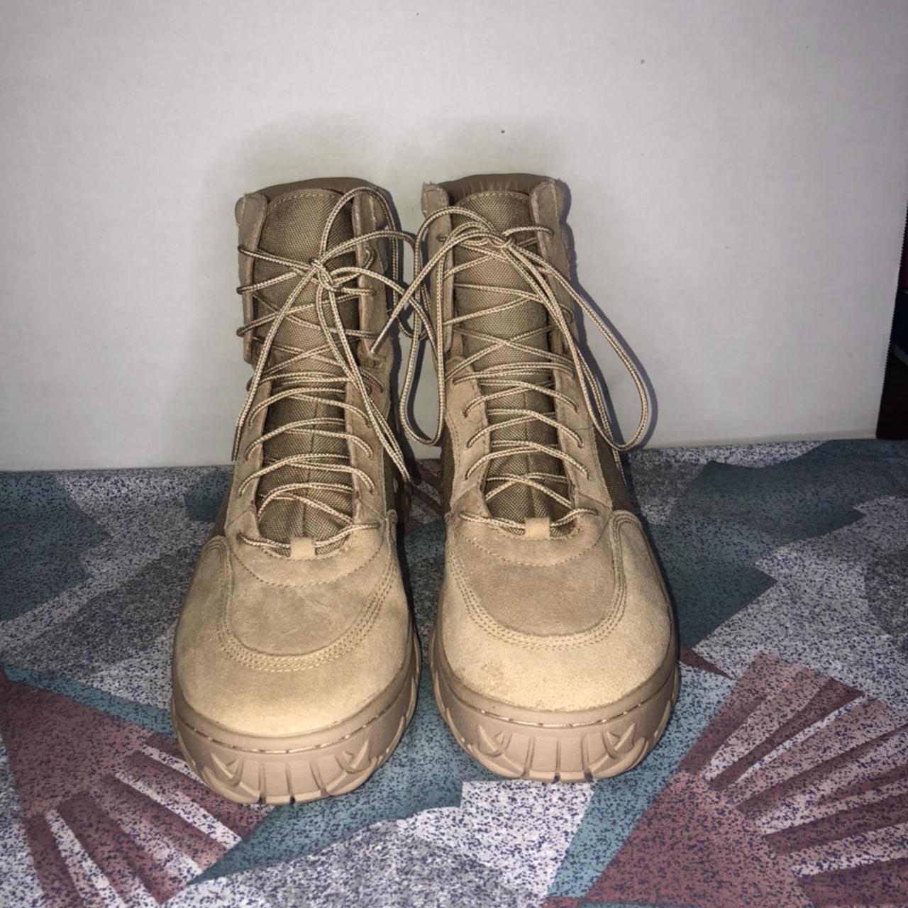 Oakley desert hot sale tan boots