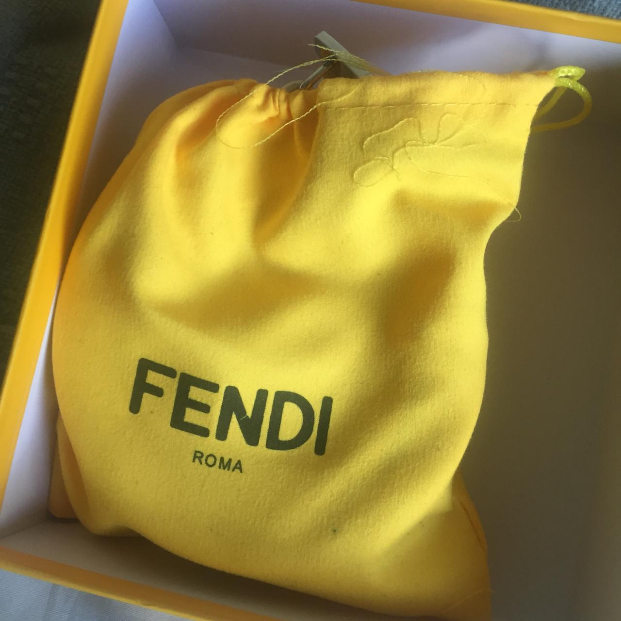fendi white belt