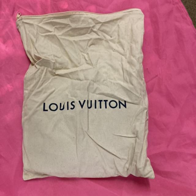 Louis Vuitton mens t shirt xl brand new never worn  - Depop