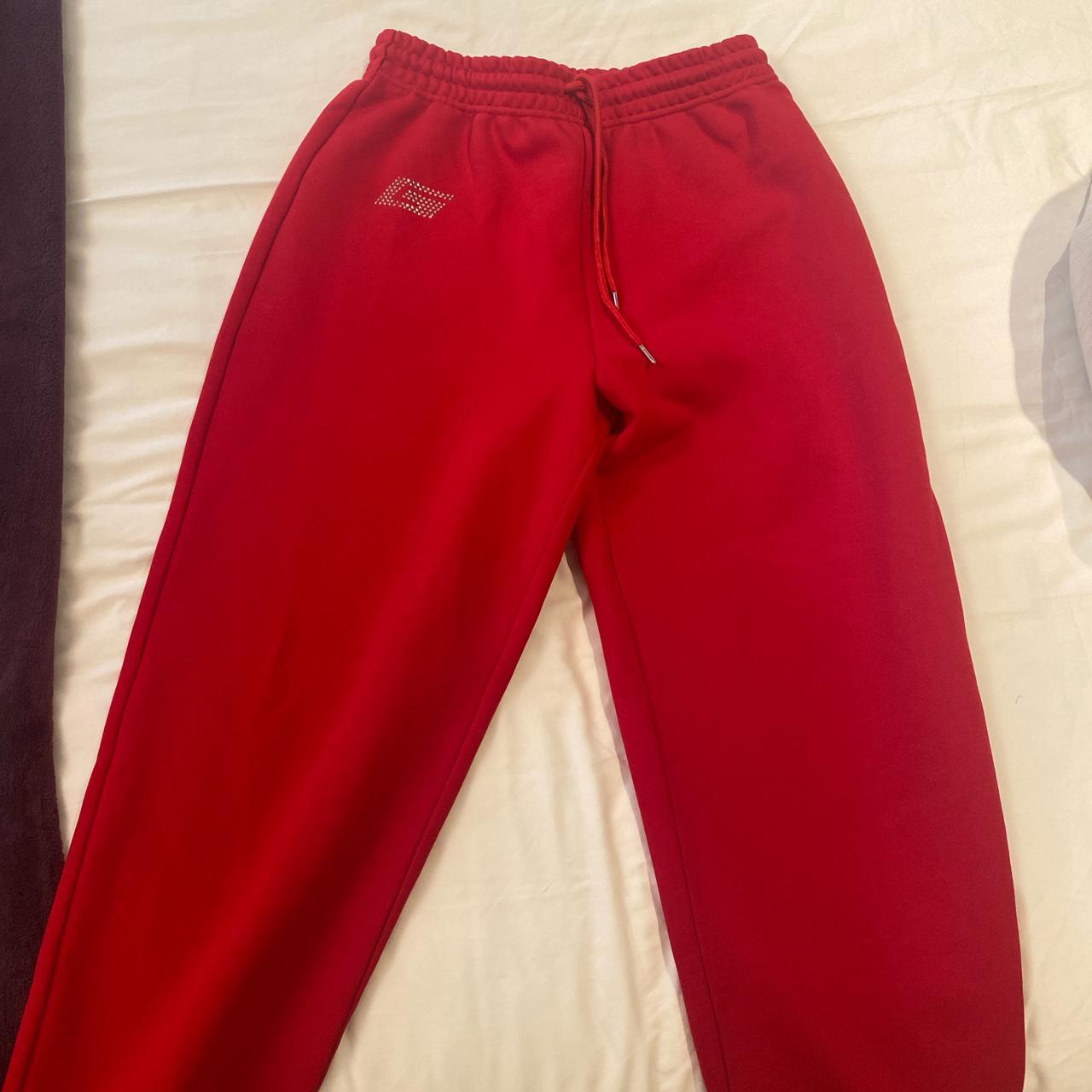 I am cheap gia red tracksuit