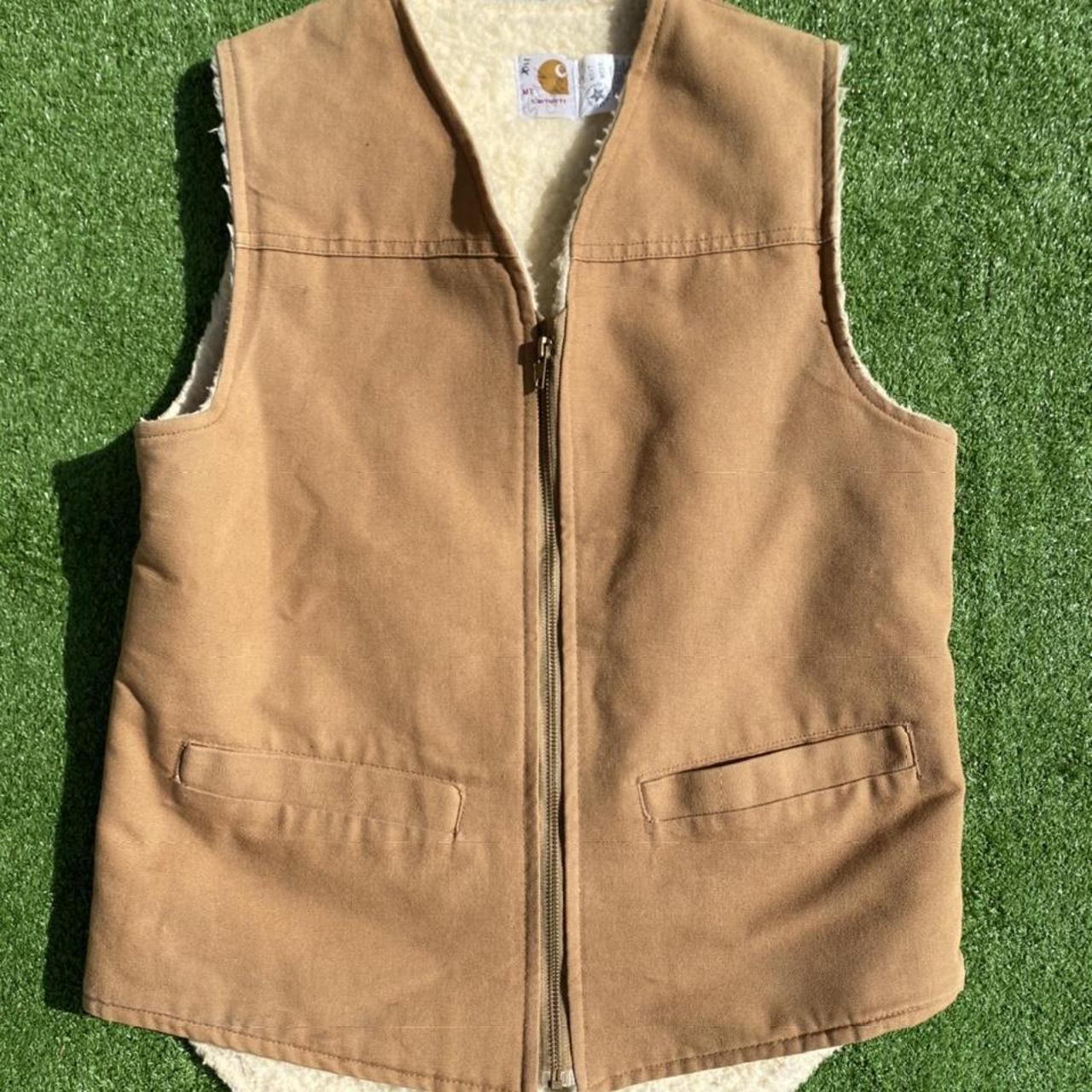 medium tall carhartt vest