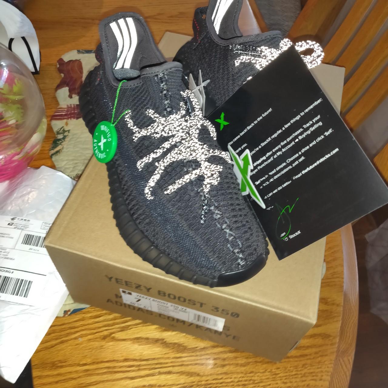 Yeezy 350 v2 on sale black reflective stockx