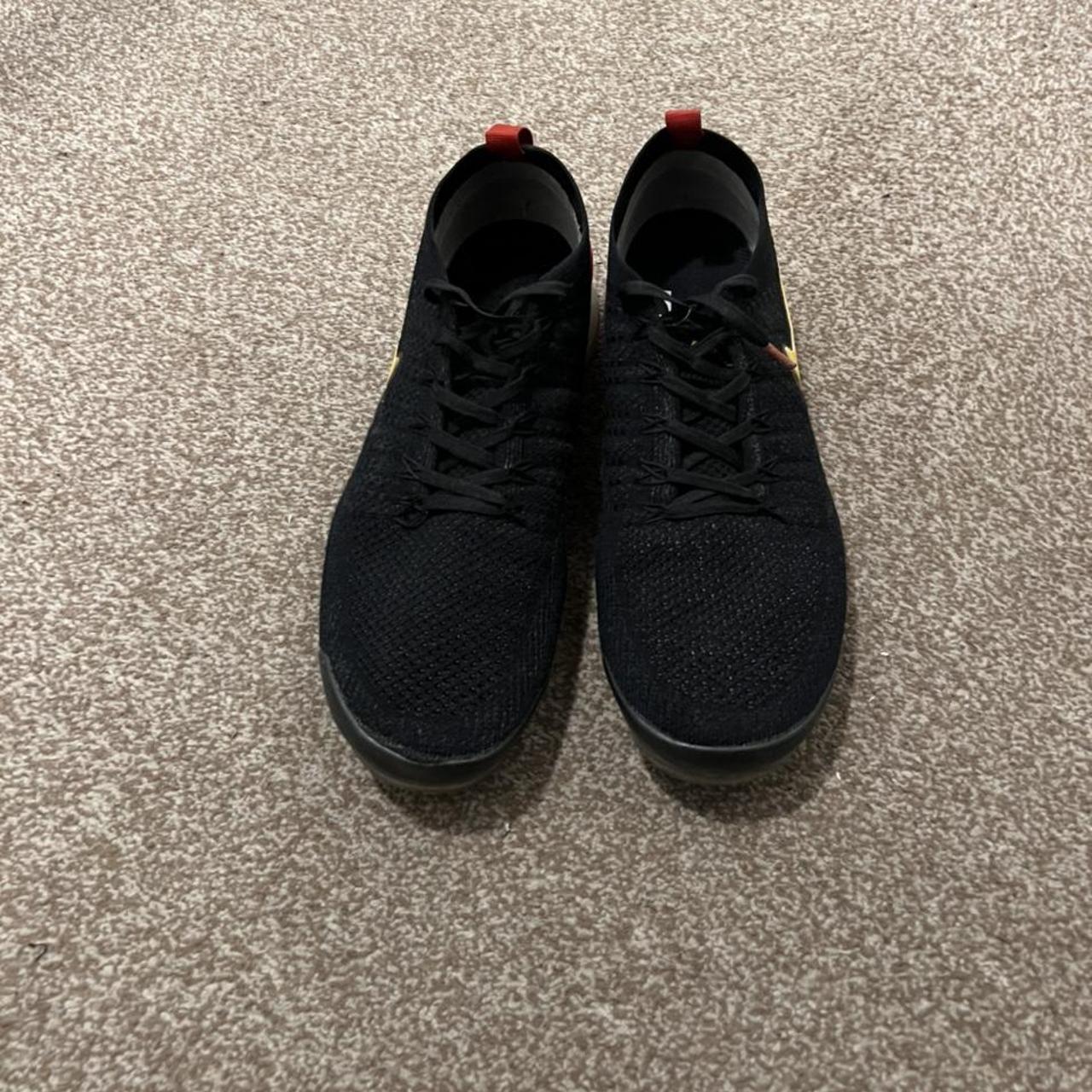 yellow vapormax flyknit