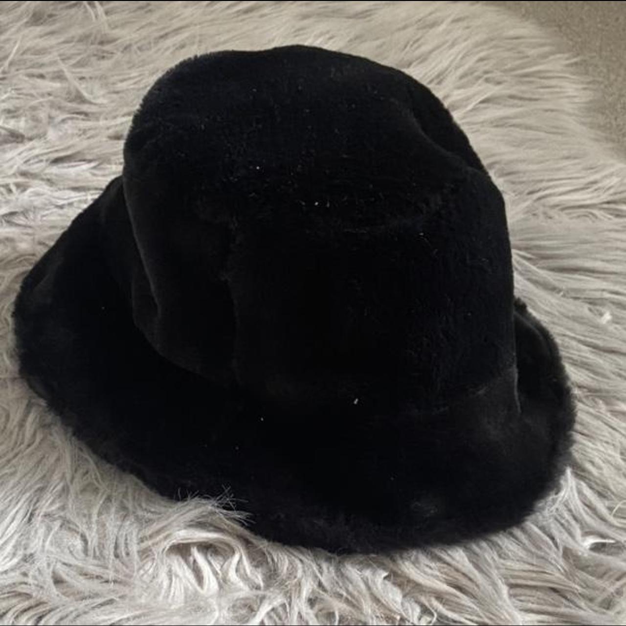 Shein fluffy bucket hat • adjustable straps inside •... - Depop