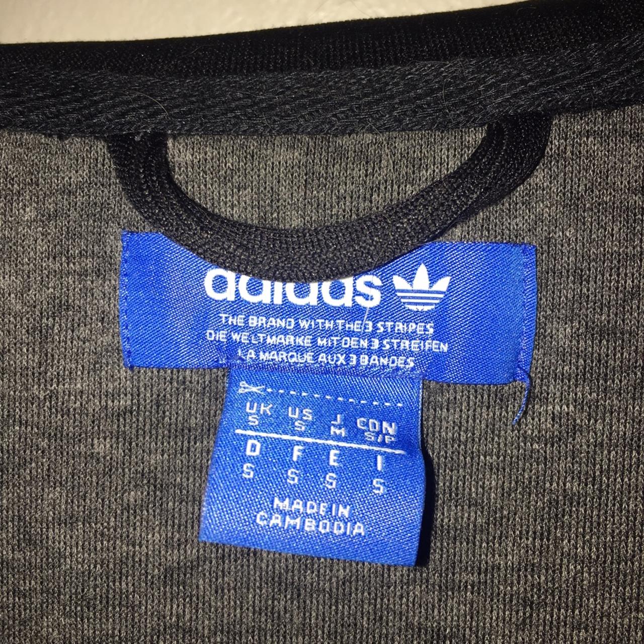 Adidas zip up hoodie super comfy small Mens so... Depop