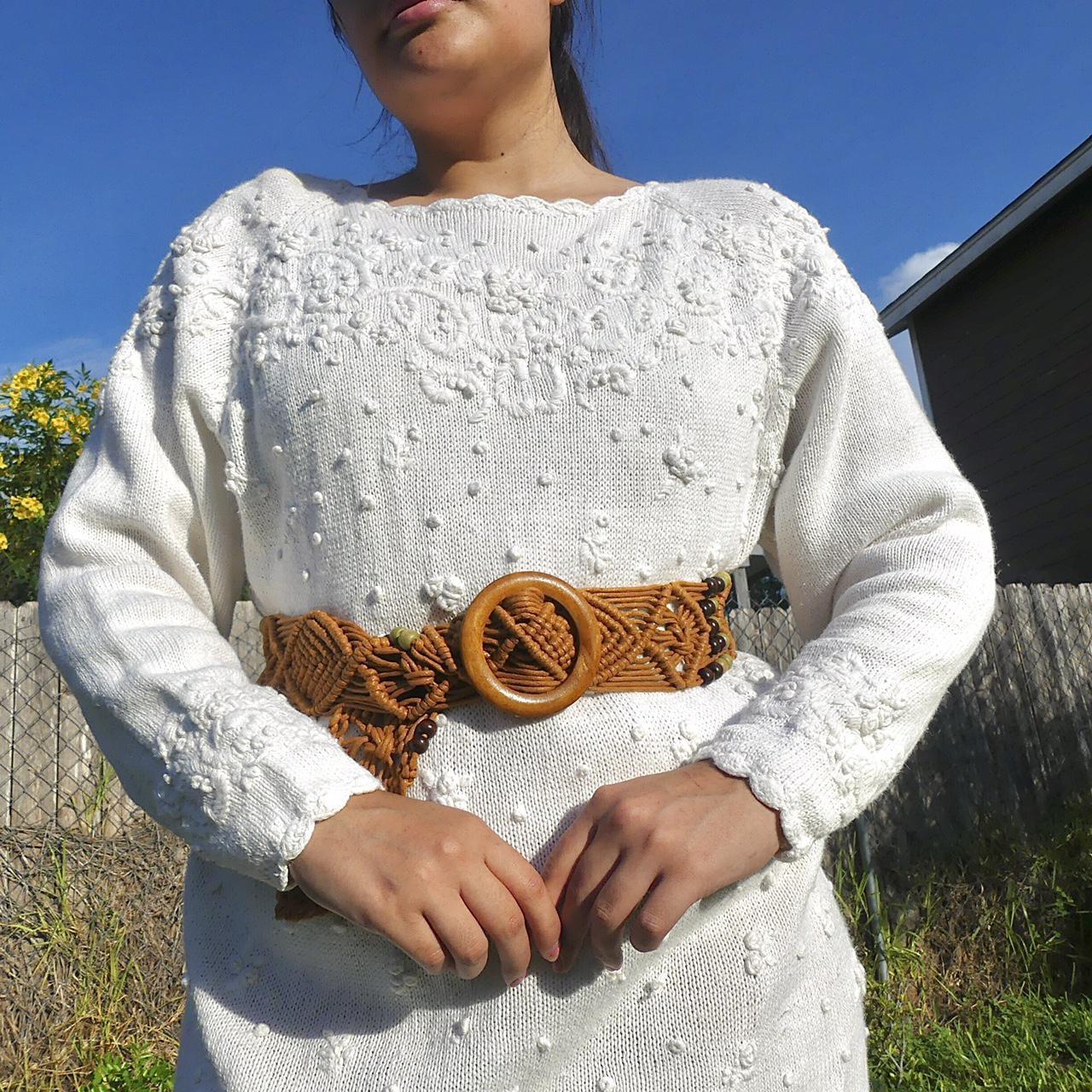 Product Image 1 - Beautiful 80s vintage white sweater
