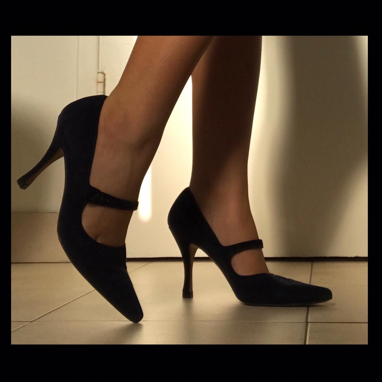 Short navy sale heels