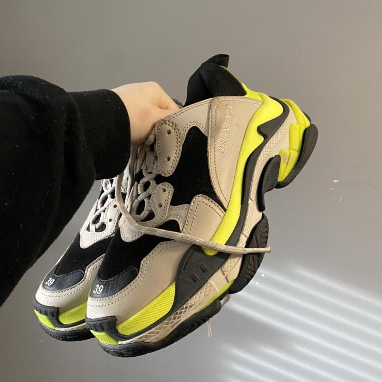 Balenciaga trainers hot sale sale womens