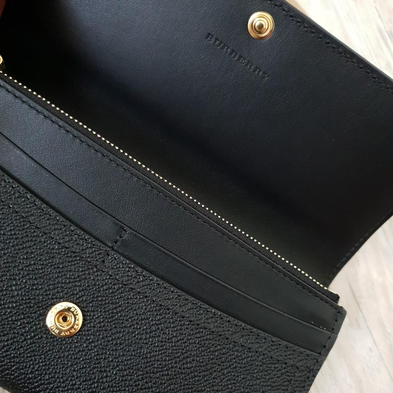 Like brand new Burberry wallet heart collection  - Depop