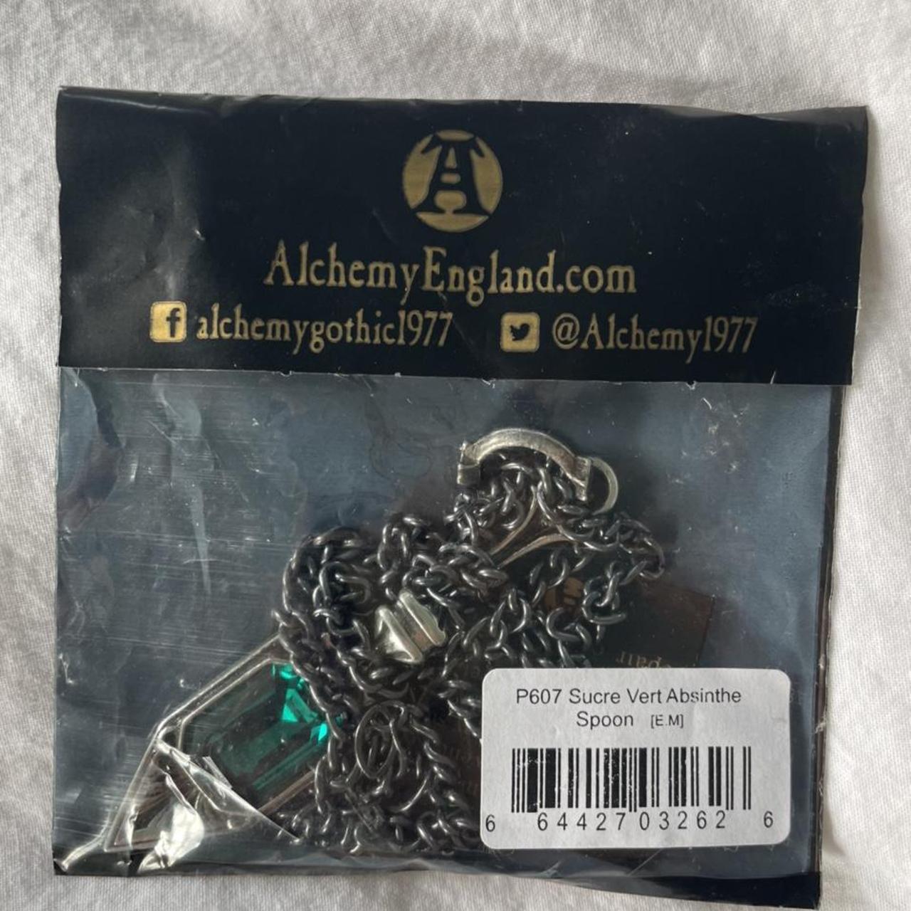 Alchemy Women's Green and Black Jewellery Depop