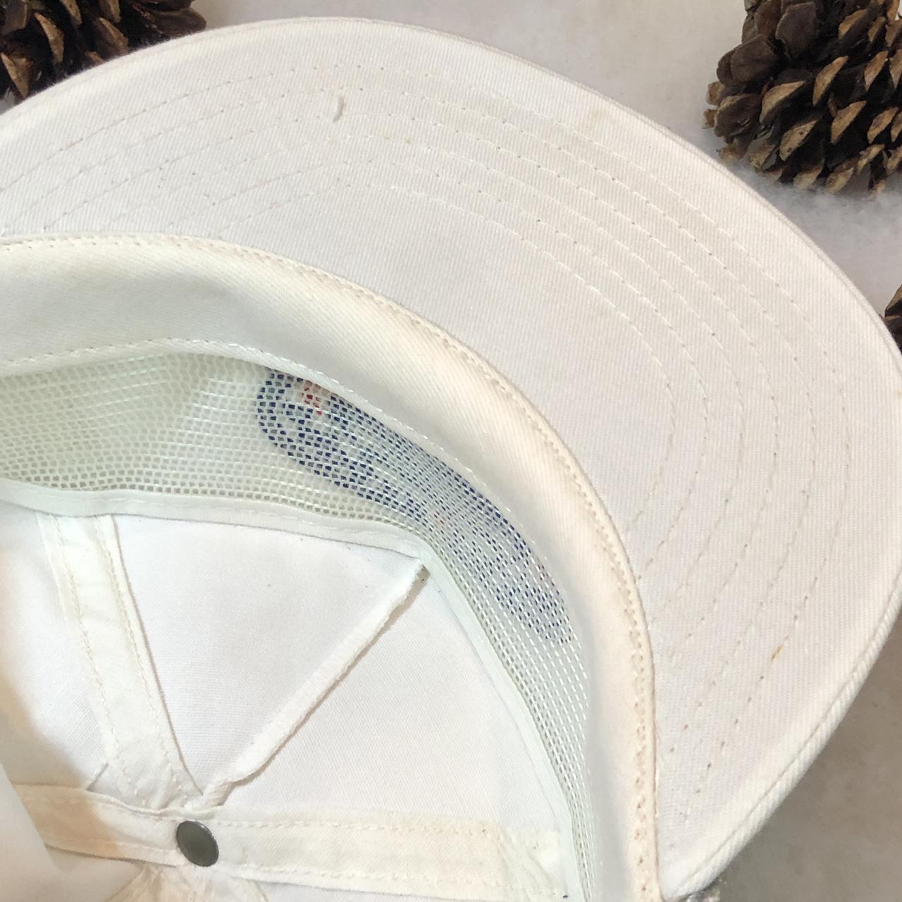 Men's White and Blue Hat (4)